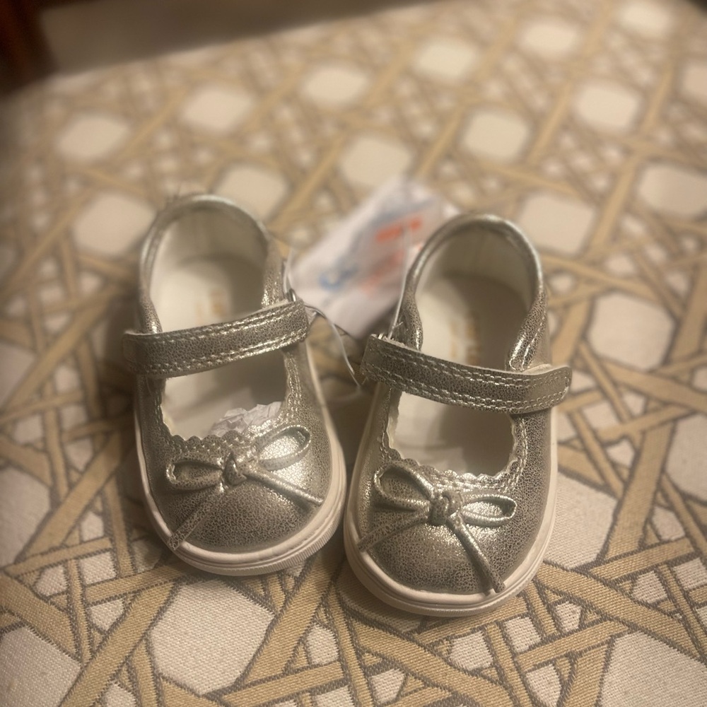 Carter’s Metallic Gold Mary Jane Shoes with Bow